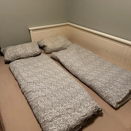 Familyhome For 6 People - 3 Bedrooms - 10min From Center Bergen