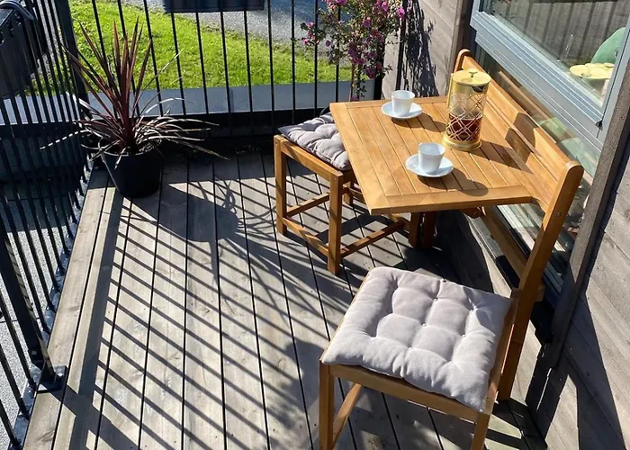 Lägenhet Familyhome For 8 People - 4 Bedrooms - 10min From Center *