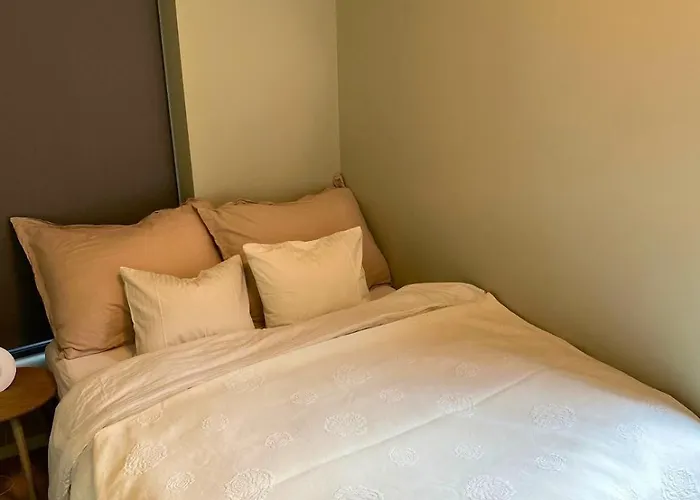 Lägenhet Familyhome For 8 People - 4 Bedrooms - 10min From Center *